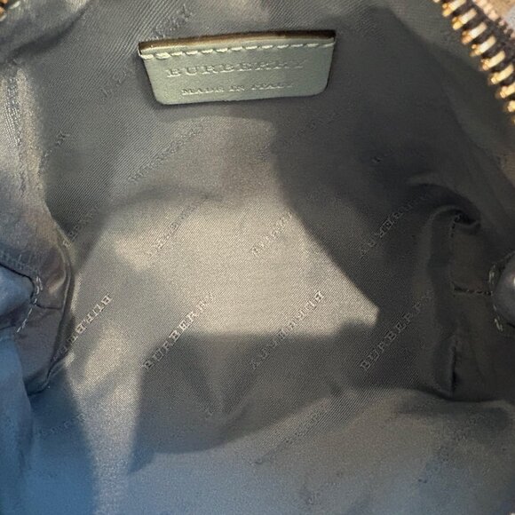 Burberry Flower Cosmetic Pouch - AUTHENTIC, RARE, EXCELLENT CONDITION - Picture 3 of 7